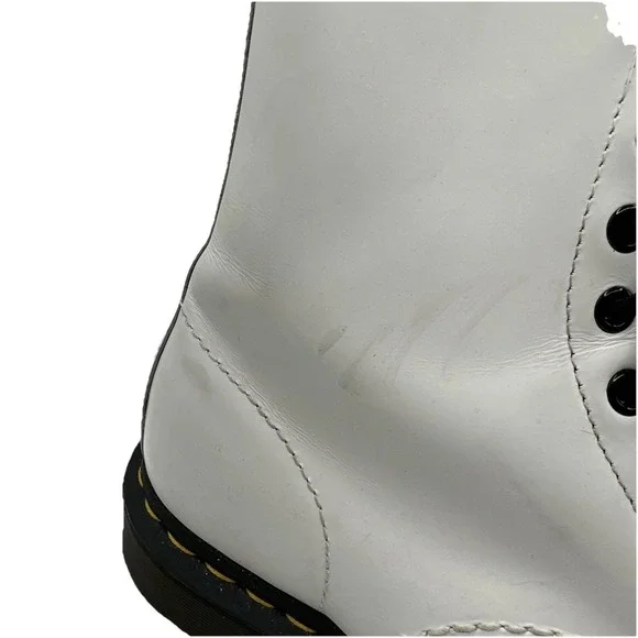 Dr. Martens 1460 White Leather Boots Women's 7 Lace-Up Combat Boots - Picture 4 of 11